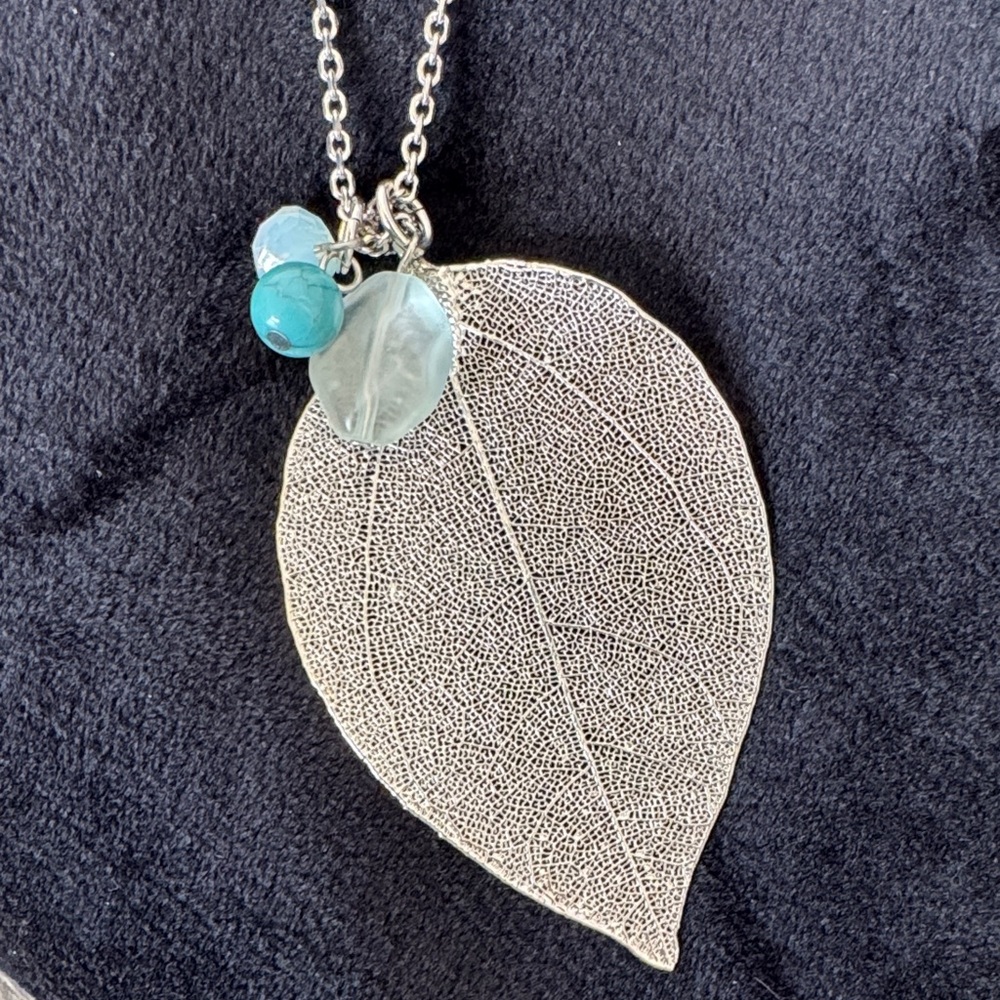 Express Silver Leaf Pendant Necklace with Aqua Bead Accents - Picture 2 of 4